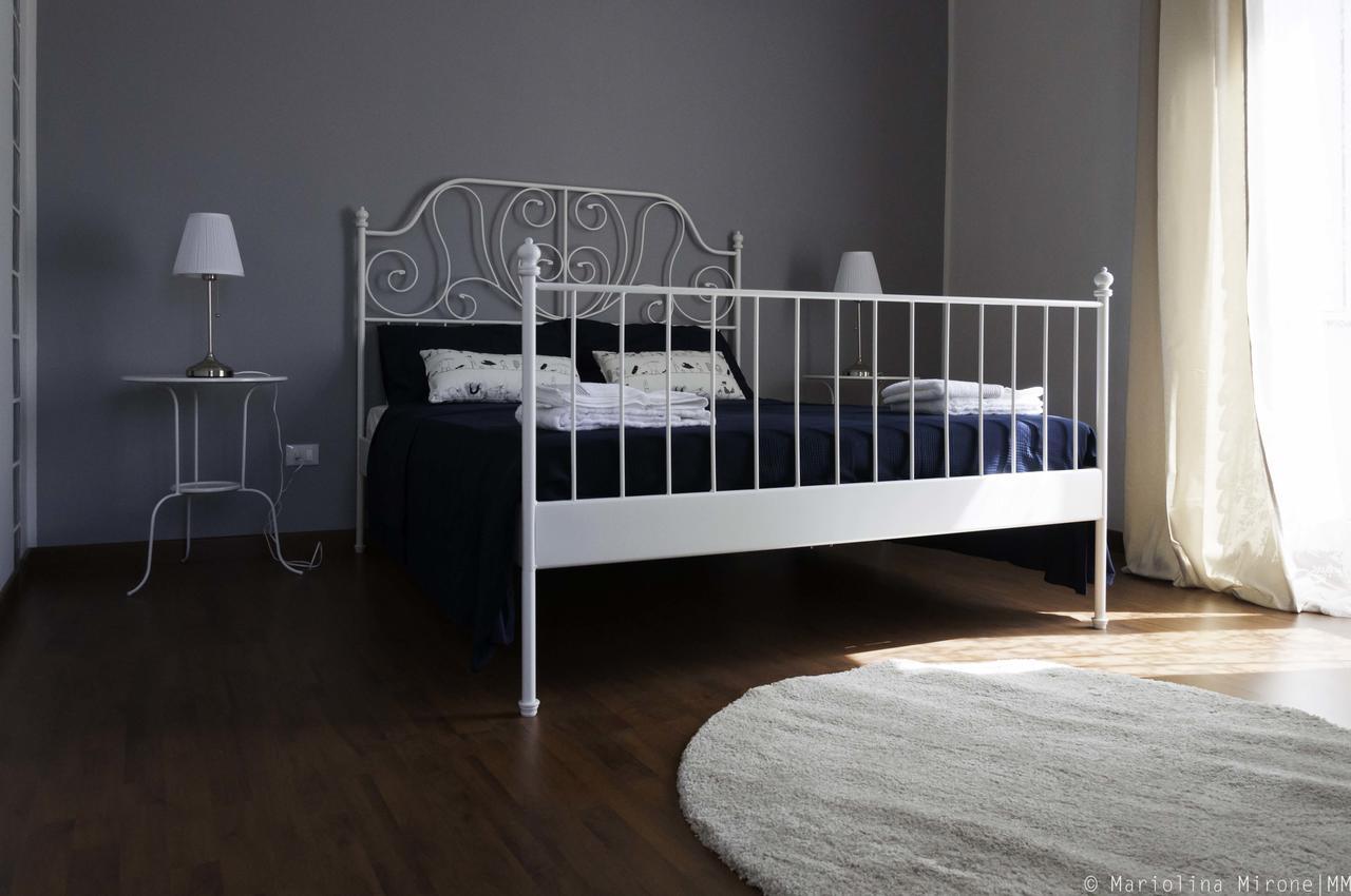 카타니아 I Balconi Sul Castello B&B 외부 사진